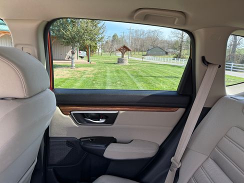 Used 2018 Honda CR-V EX image 23