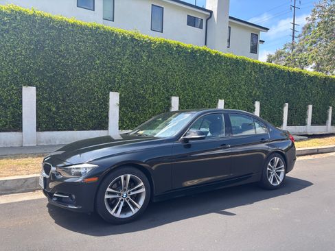 Used 2012 BMW 328i Sedan RWD image 5