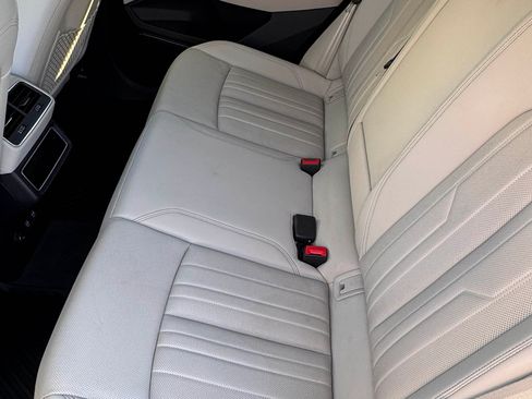 Used 2019 Audi e-tron Premium Plus image 13