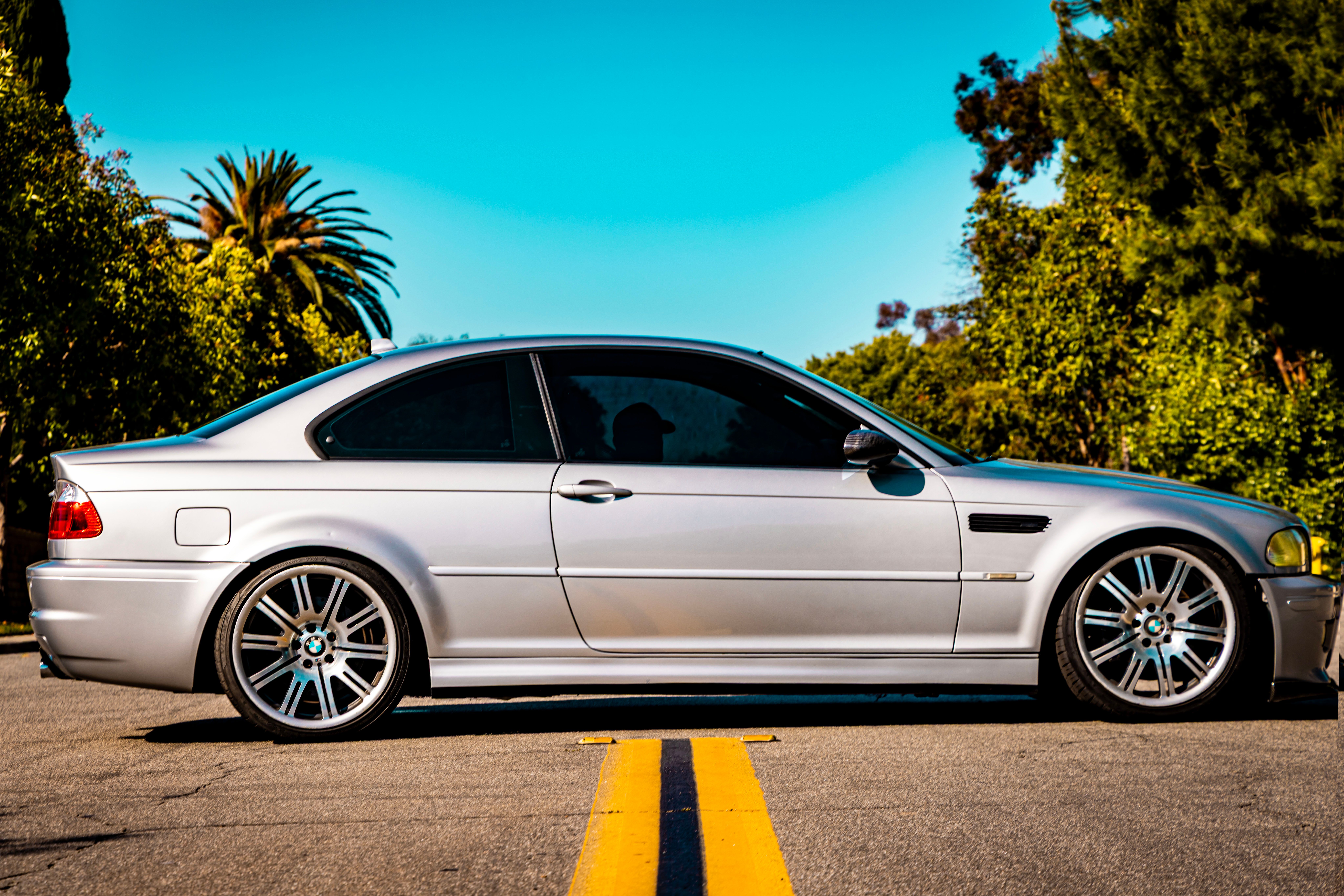 Used 2004 BMW M3 Coupe RWD image 2