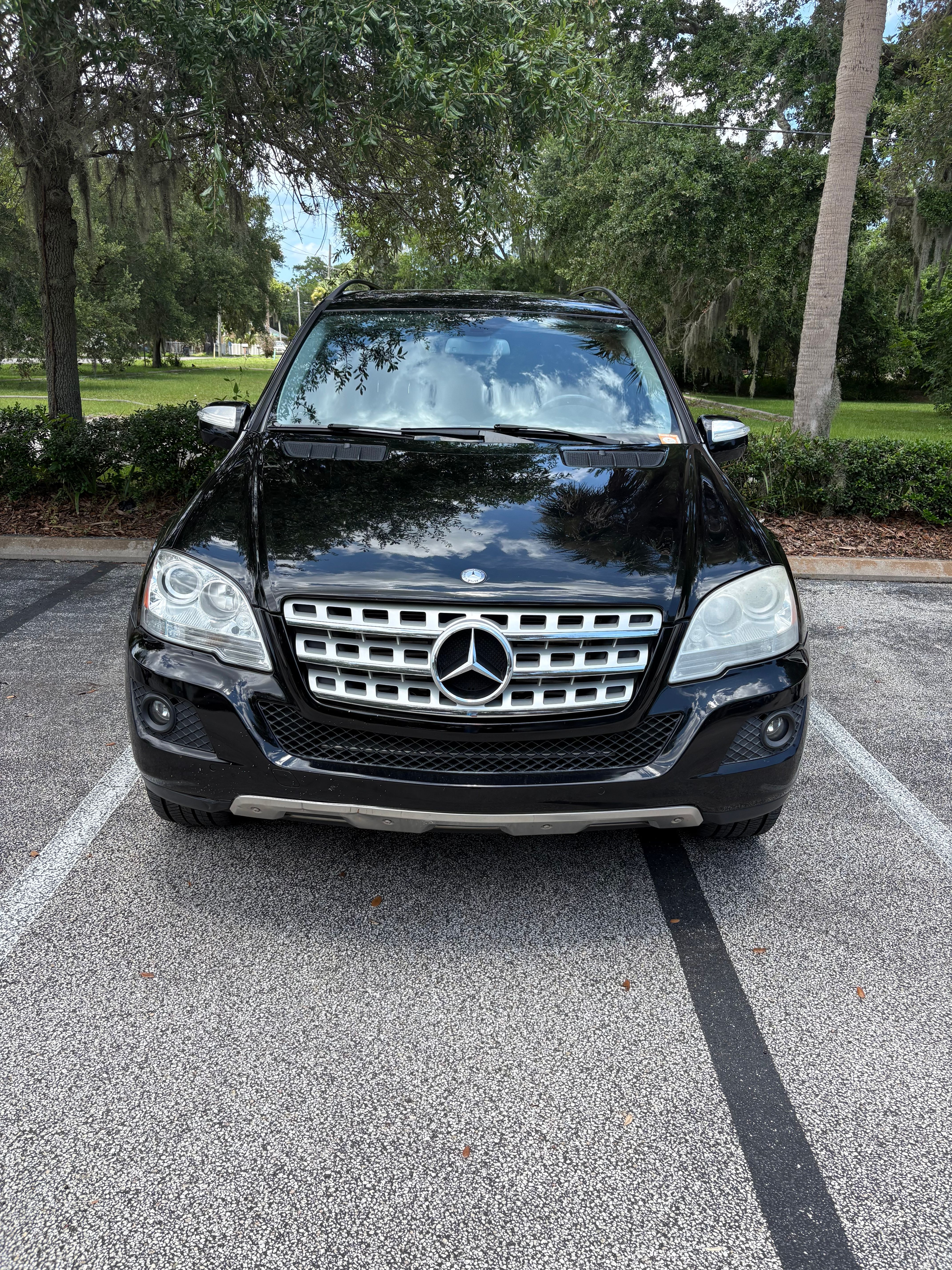 Used 2009 Mercedes-Benz ML 320 BlueTEC 4MATIC image 2