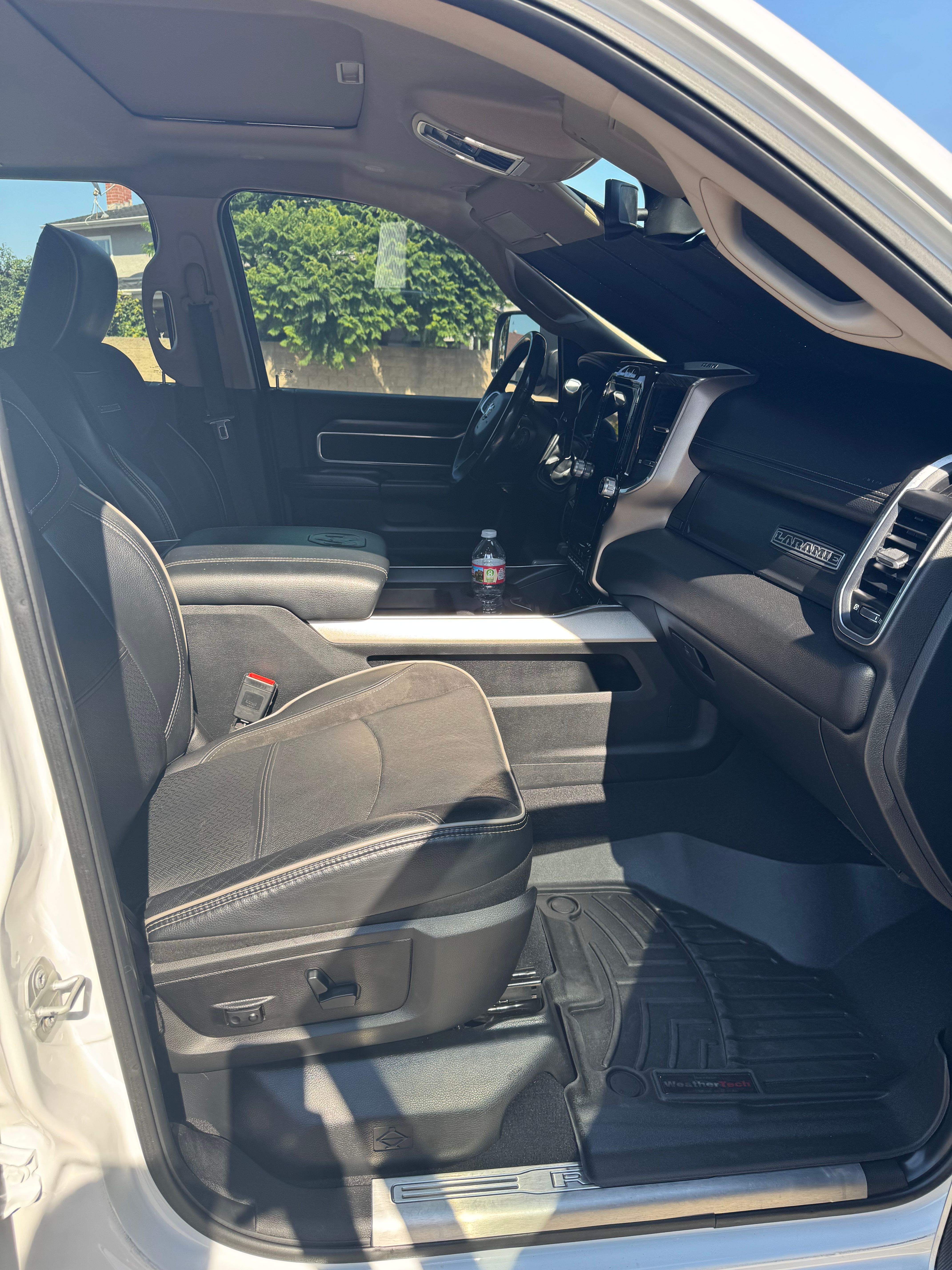 Used 2019 RAM 2500 Laramie AWD/4WD image 4