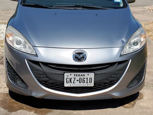 Used 2012 MAZDA MAZDA5 Sport image 2