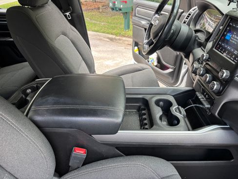 Used 2020 RAM 1500 Big Horn RWD image 4