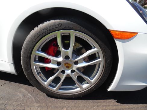 Used 2016 Porsche Cayman S RWD image 11