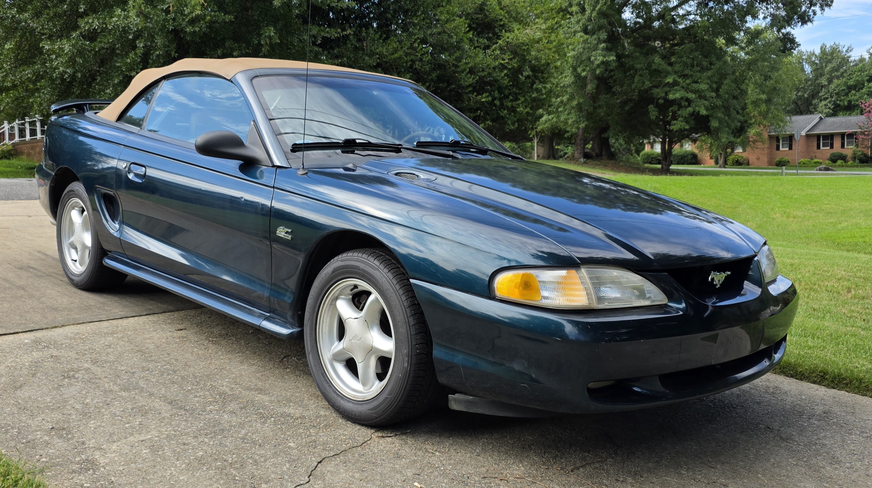 Used 1995 Ford Mustang GT RWD image 5