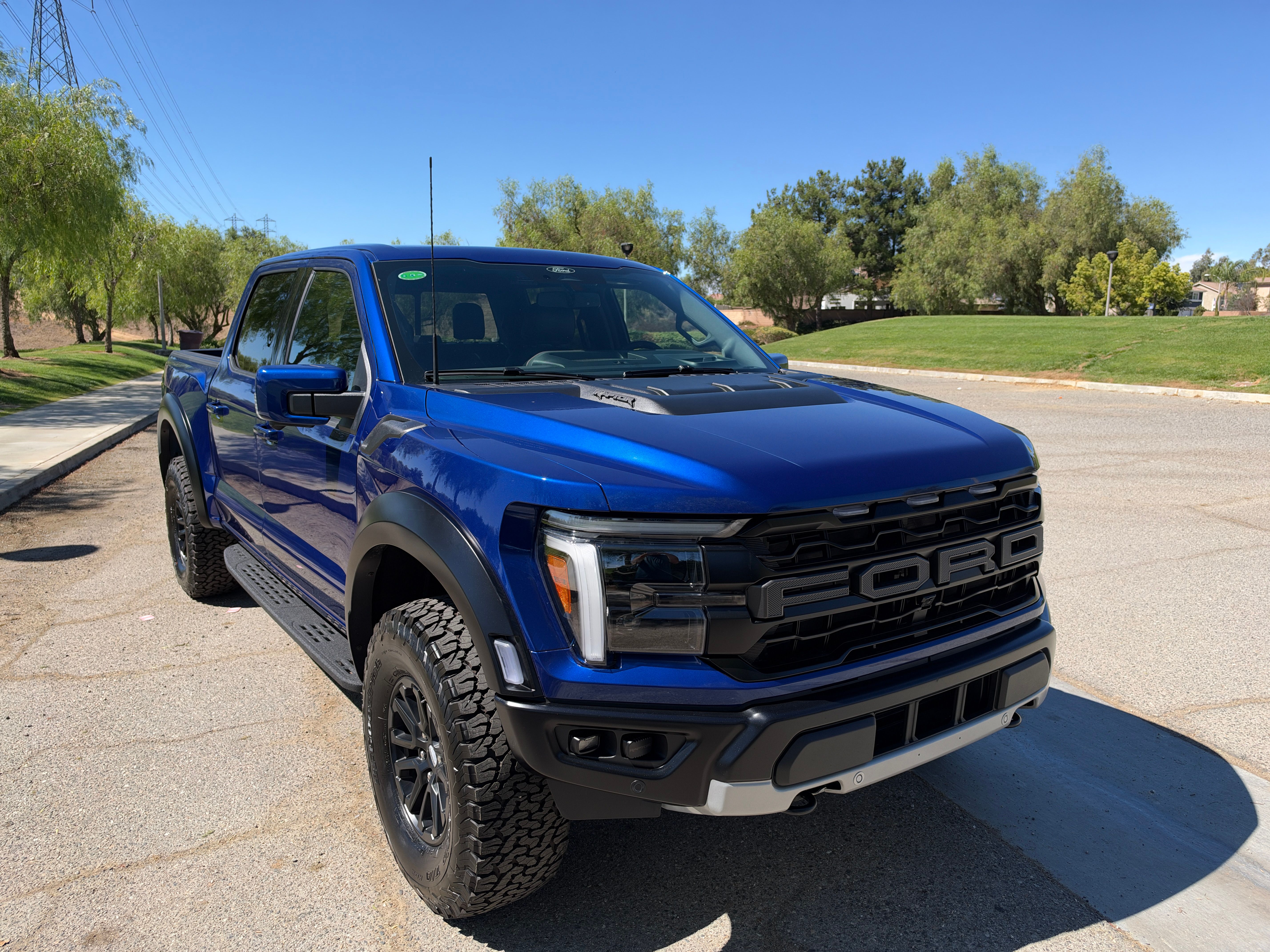 Used 2026 Ford F150 Raptor AWD/4WD image 9