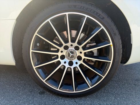 Used 2019 Mercedes-Benz SLC 300 image 20