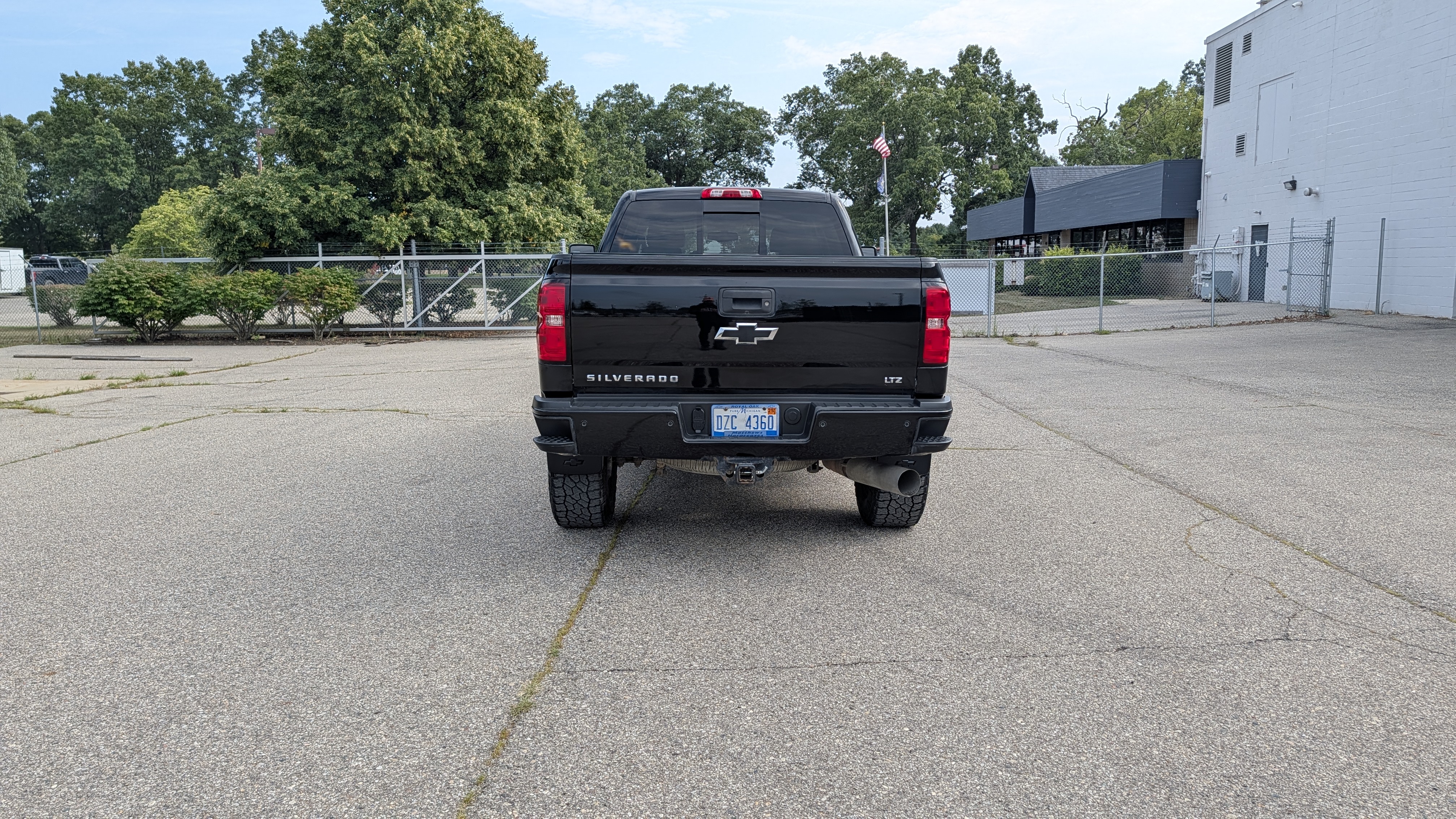 Used 2018 Chevrolet Silverado 2500 LTZ w/ Duramax Plus Package AWD/4WD image 14