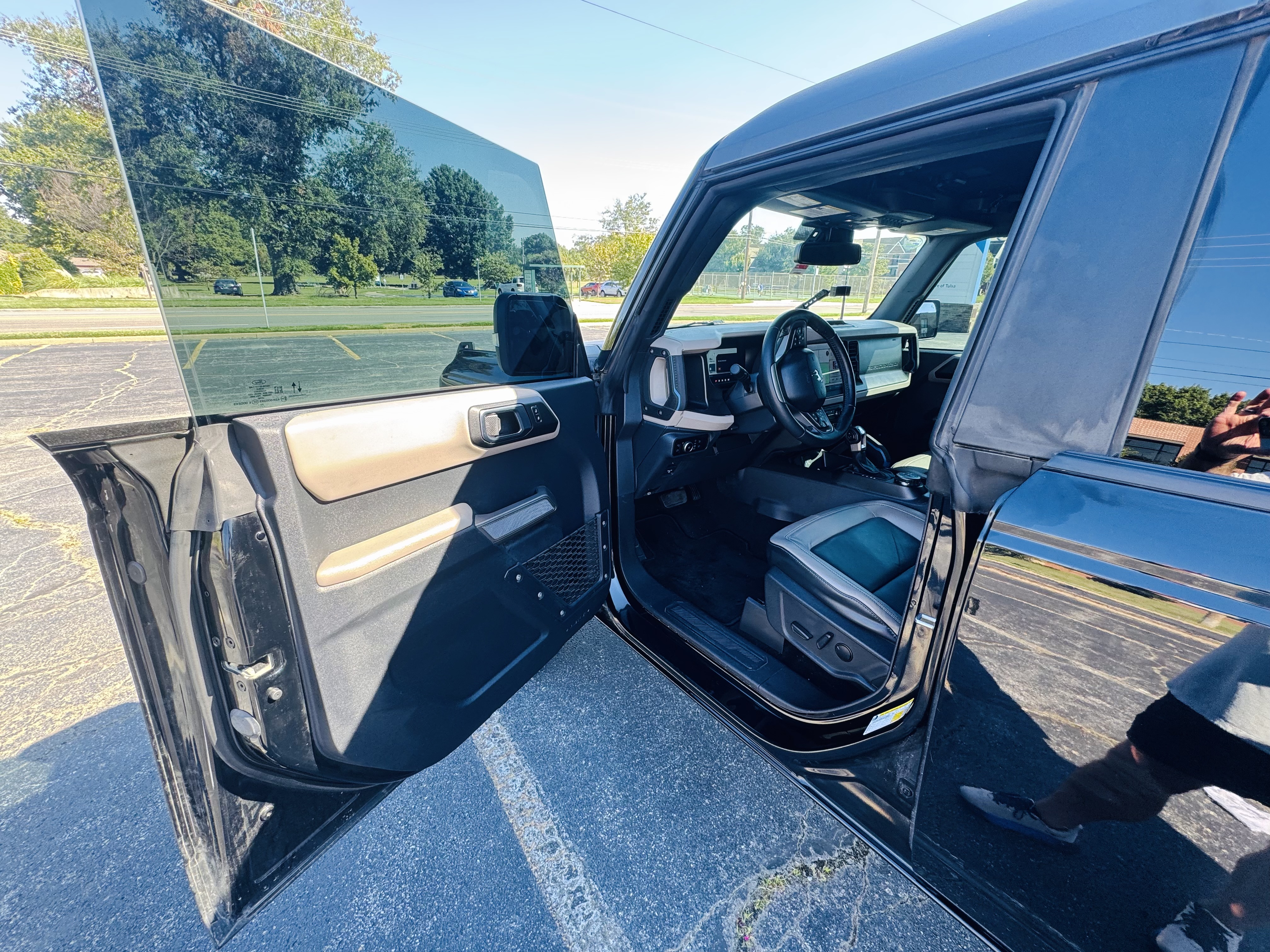 Used 2023 Ford Bronco Wildtrak AWD/4WD image 15