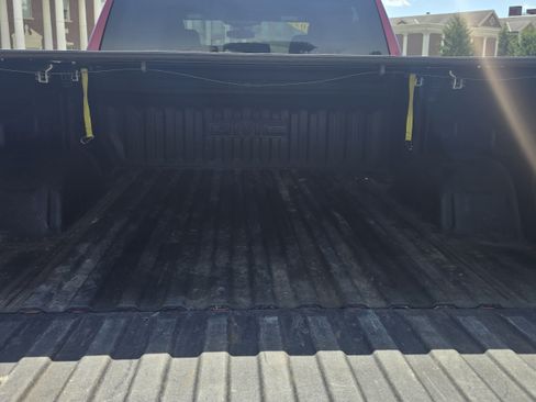 Used 2023 GMC Sierra 1500 Elevation AWD/4WD image 6