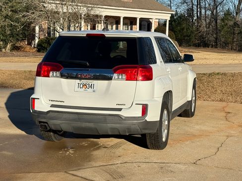 Used 2016 GMC Terrain SLE image 8