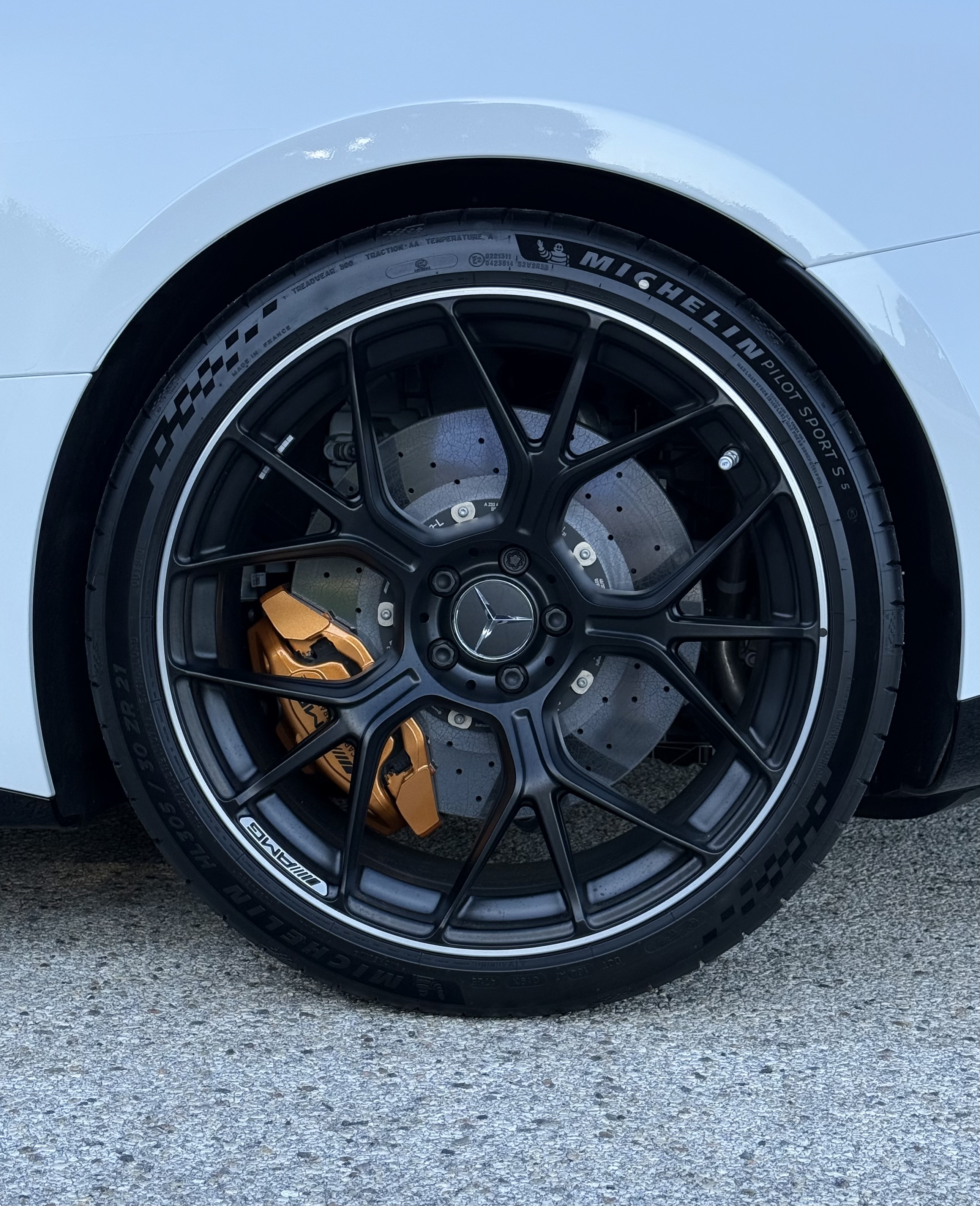 Used 2026 Mercedes-Benz AMG GT 63 image 17