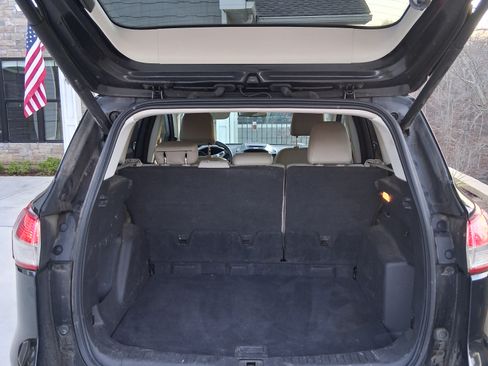 Used 2015 Ford Escape SE w/ Equipment Group 201A image 8