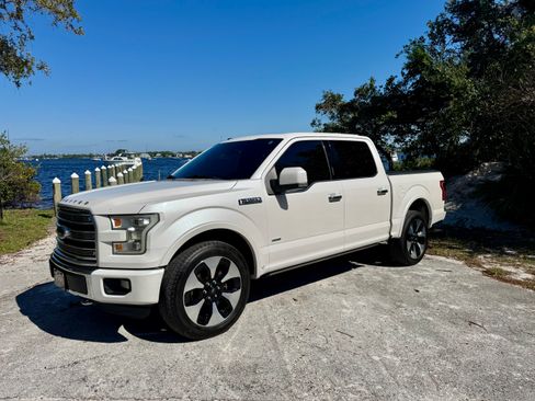 Used 2016 Ford F150 Limited w/ Trailer Tow Package image 2