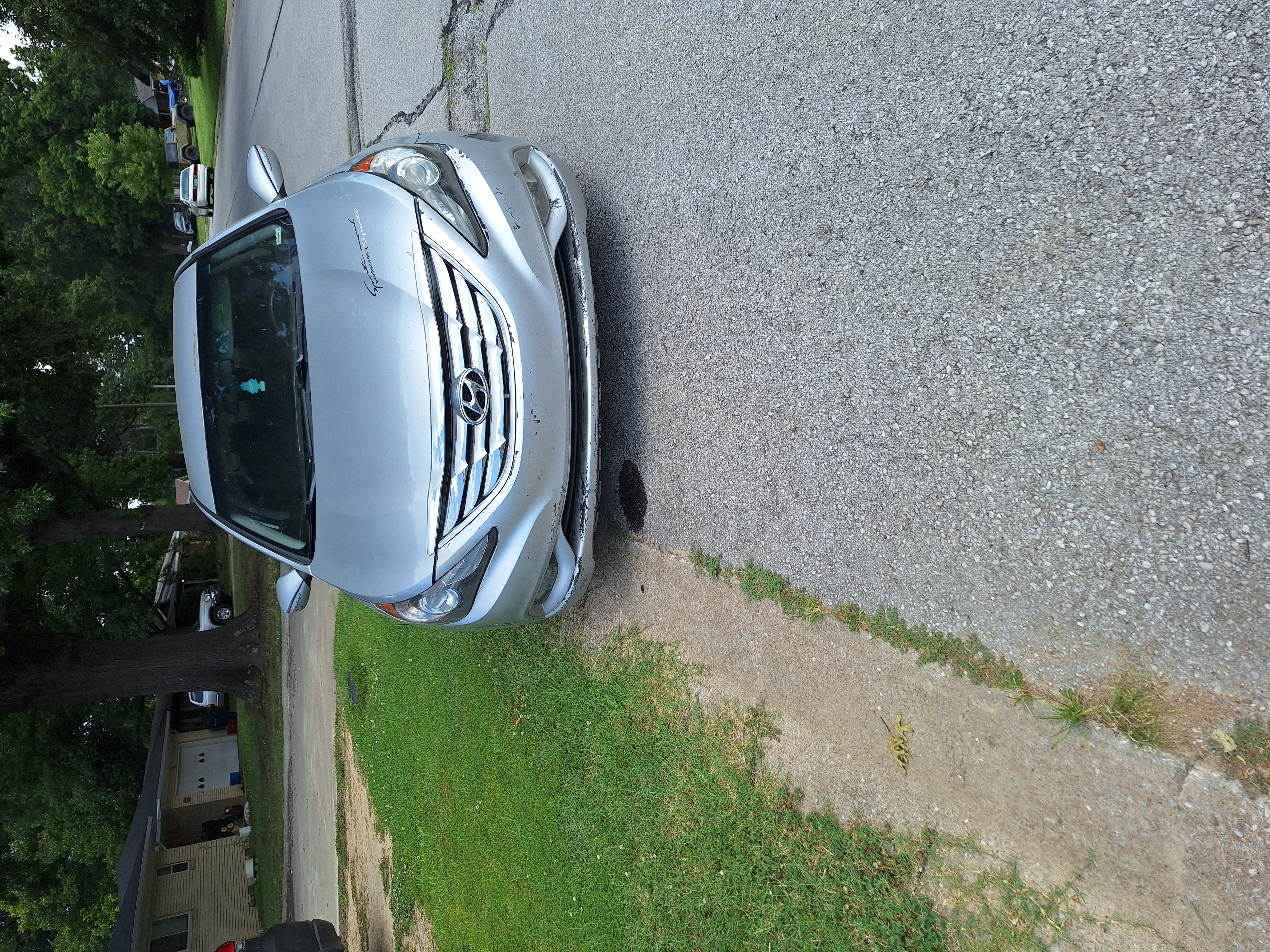 Used 2013 Hyundai Sonata GLS FWD image 2