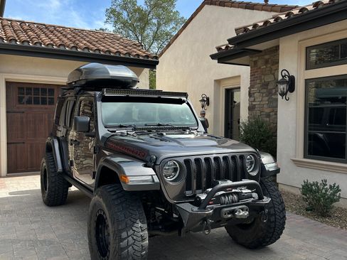 Used 2018 Jeep Wrangler Unlimited Rubicon image 6