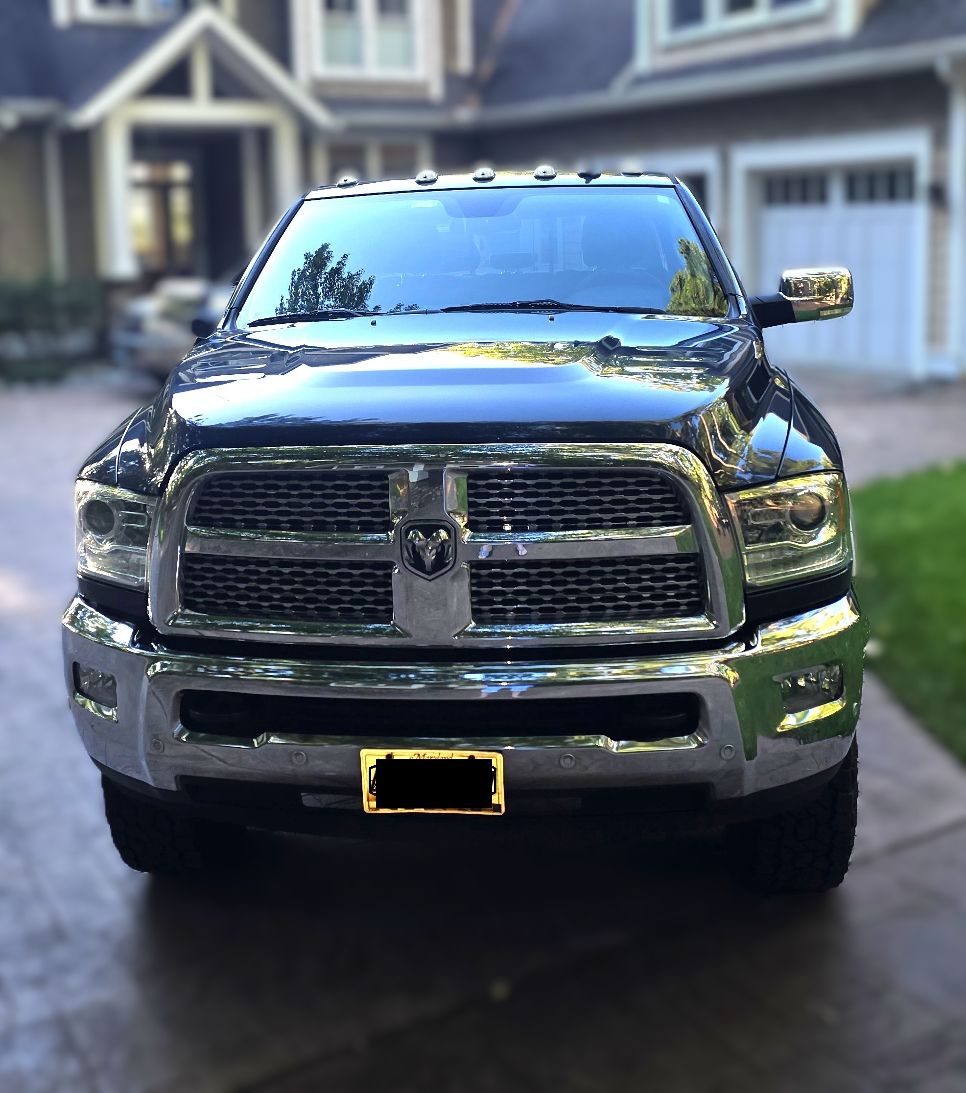 Used 2017 RAM 2500 Laramie w/ Snow Chief Group AWD/4WD image 9