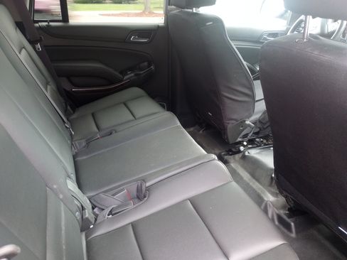Used 2016 Chevrolet Tahoe 4WD w/ Remote Keyless Entry Package image 12