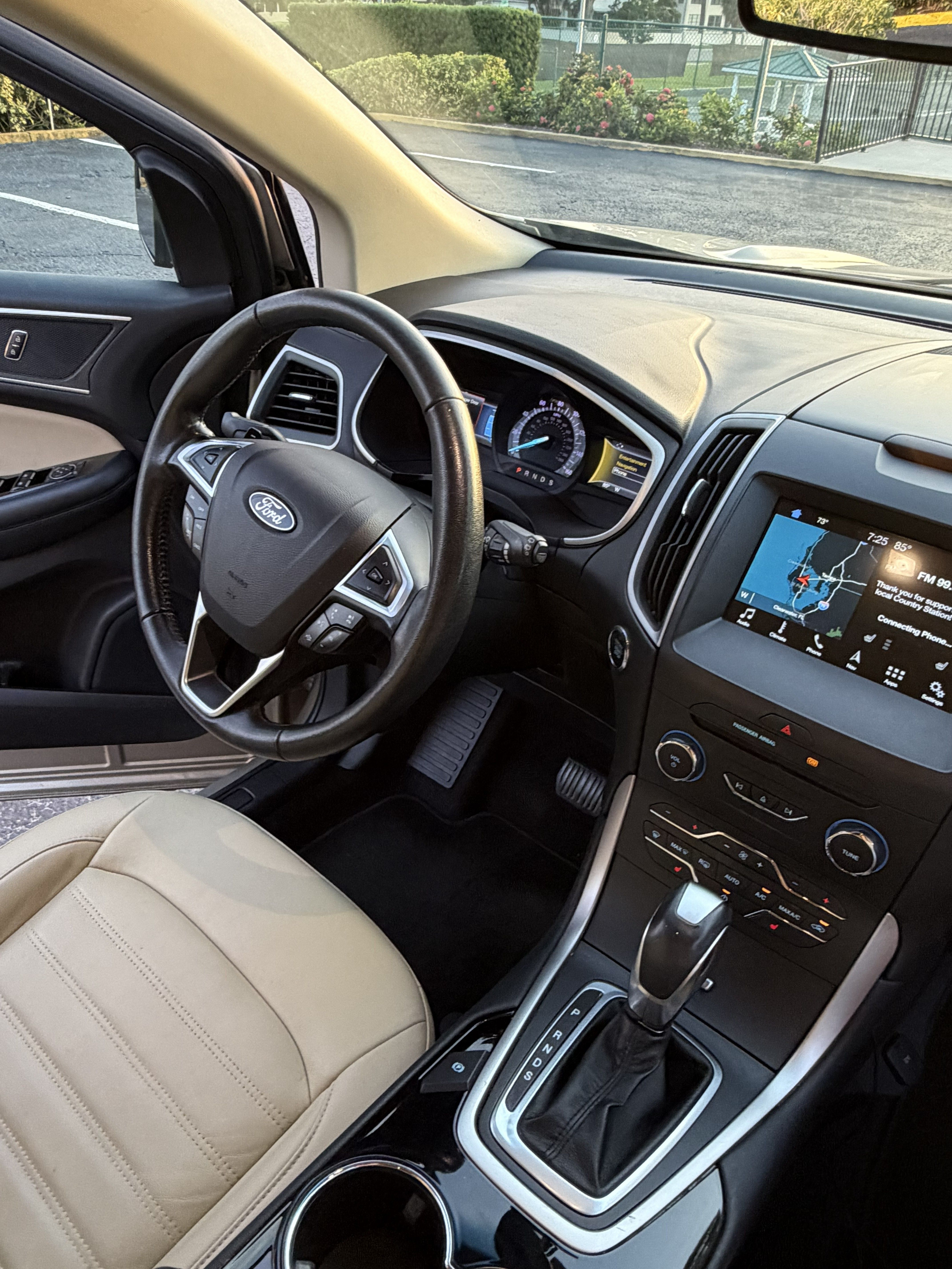 Used 2018 Ford Edge SEL w/ Equipment Group 201A FWD image 21