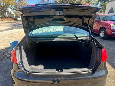 Used 2012 Volkswagen Jetta SE image 8