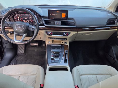 Used 2018 Audi Q5 2.0T Premium Plus w/ Premium Plus Package image 19