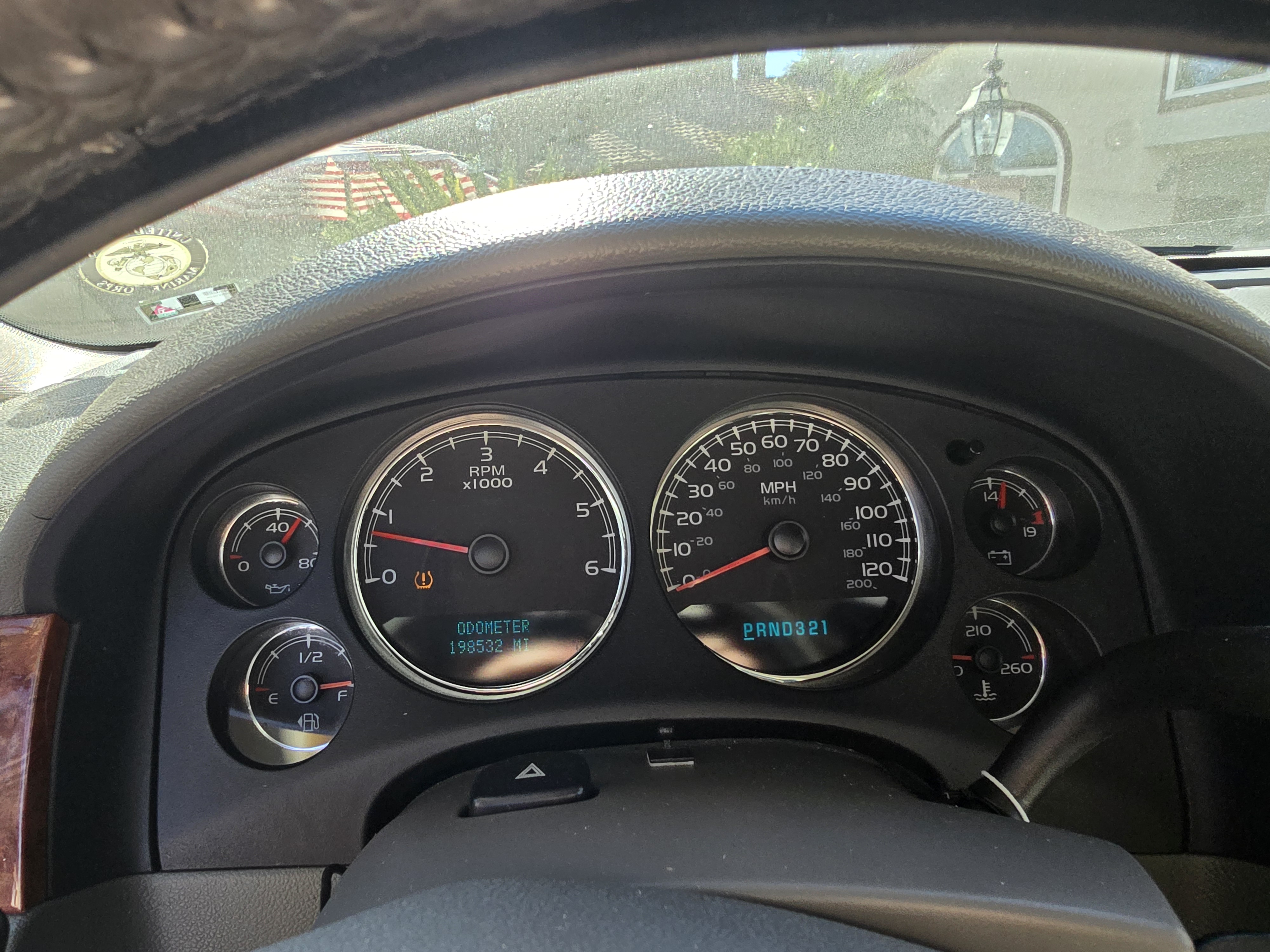 Used 2007 Chevrolet Suburban LTZ w/ LTZ Preferred Equipment Group AWD/4WD image 22