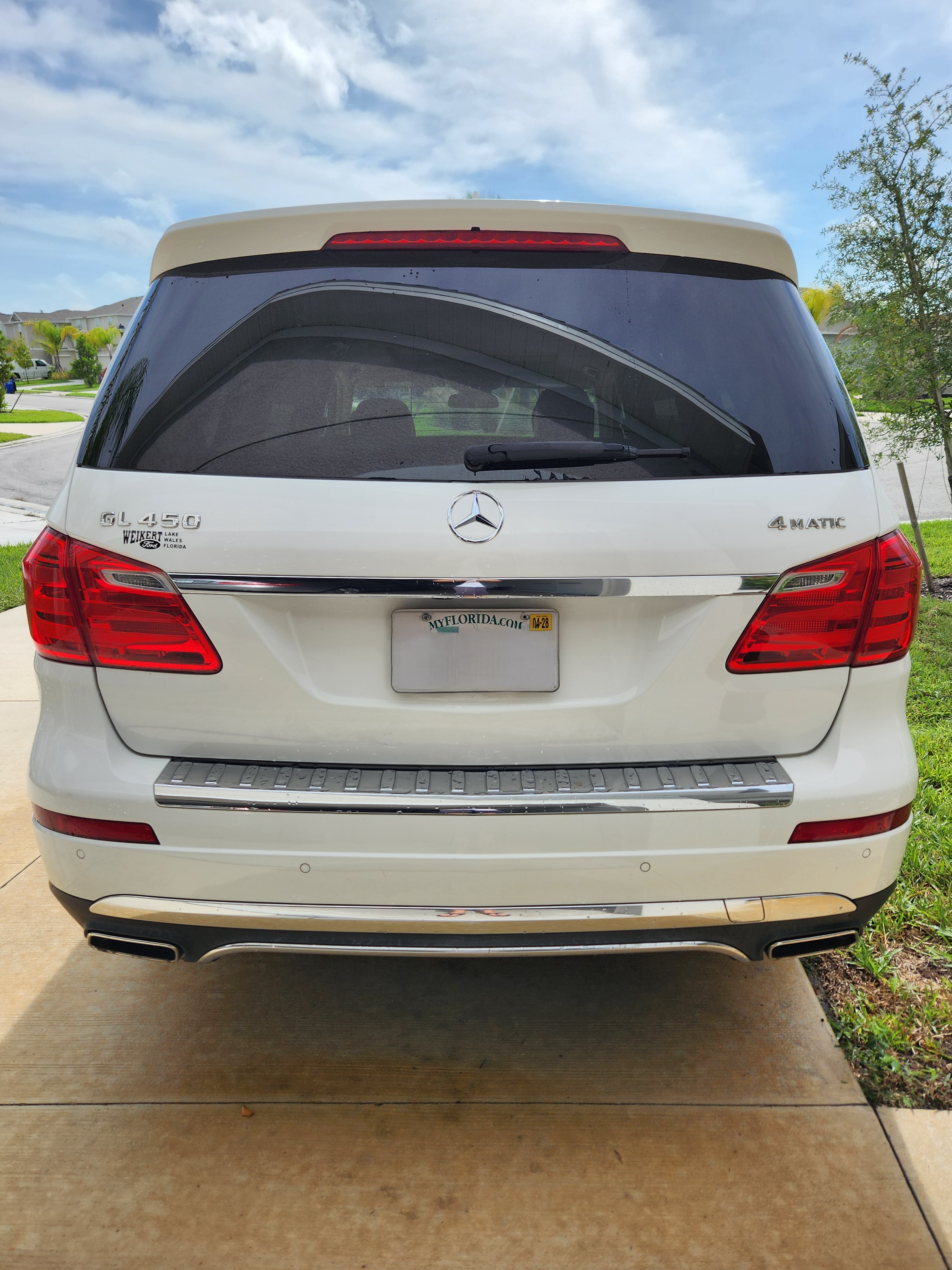 Used 2015 Mercedes-Benz GL 450 4MATIC image 29