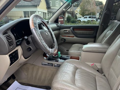 Used 2006 Lexus LX 470 4WD image 8
