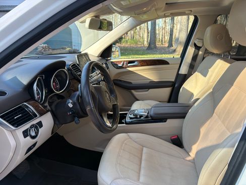 Used 2016 Mercedes-Benz GLE 350 4MATIC image 4