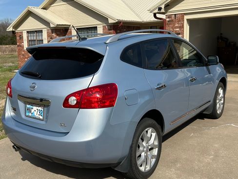 Used 2012 Nissan Rogue SL image 8