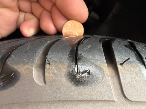 Used 2016 Ford Transit Connect XL image 15