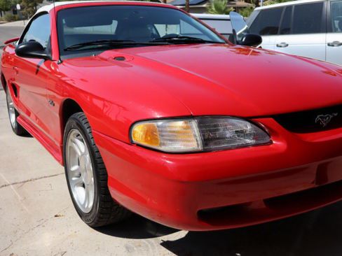 Used 1998 Ford Mustang GT RWD image 15