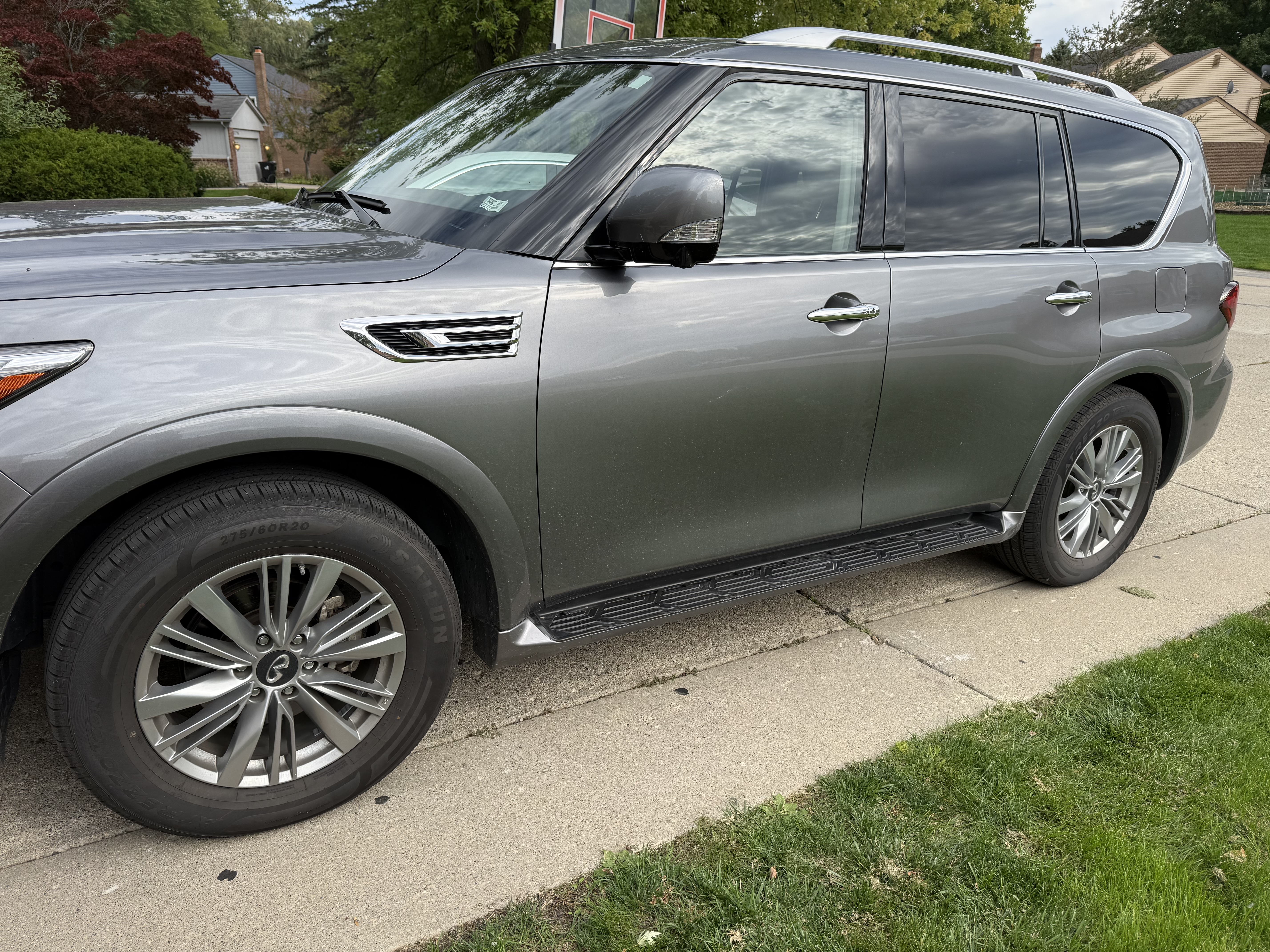 Used 2021 INFINITI QX80 Luxe w/ All-Season Package AWD/4WD image 22