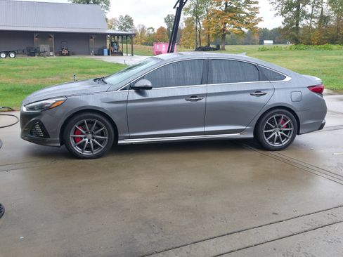 Used 2018 Hyundai Sonata Limited image 1