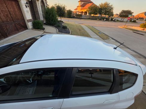 Used 2011 Honda Fit Sport image 6