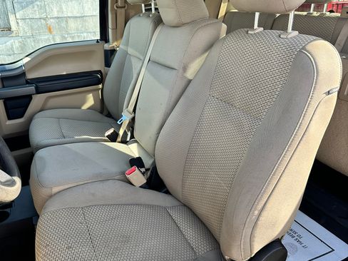 Used 2017 Ford F250 XLT w/ XLT Premium Package image 14