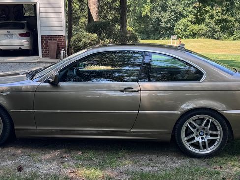 Used 2005 BMW 330Ci Coupe RWD image 13