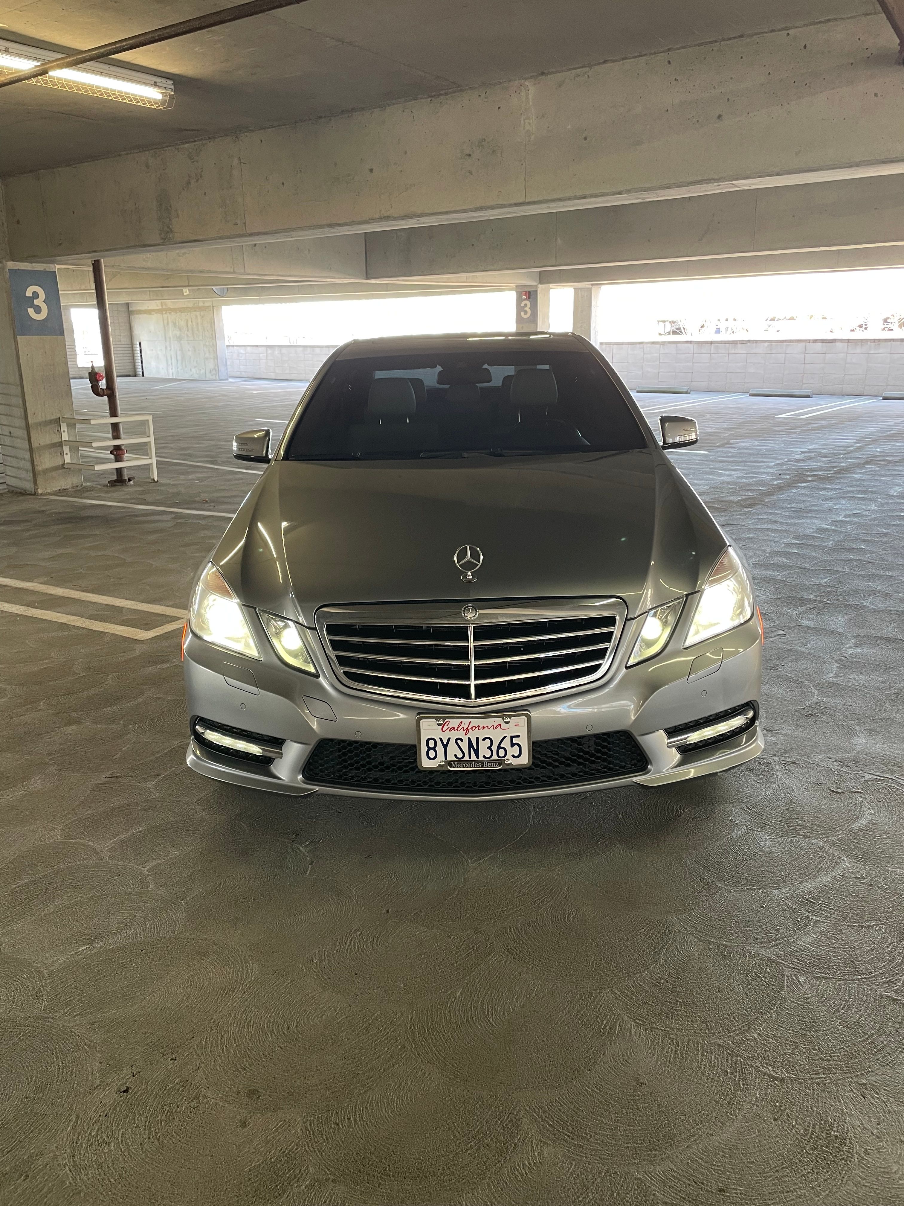 Used 2012 Mercedes-Benz E 550 4MATIC Sedan image 14