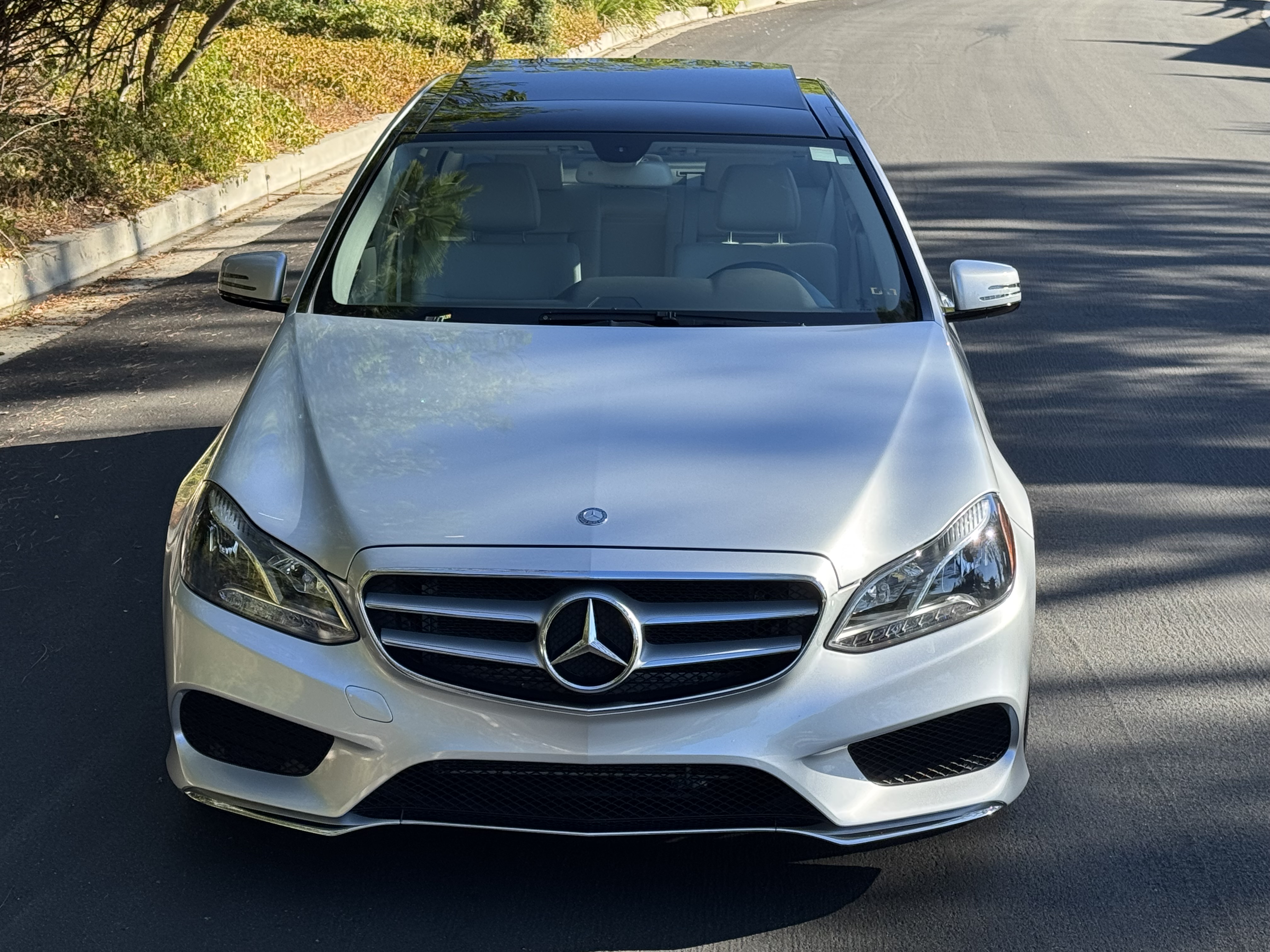 Used 2014 Mercedes-Benz E 350 Sedan image 2