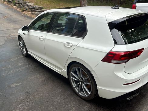 Used 2024 Volkswagen Golf R AWD/4WD image 6