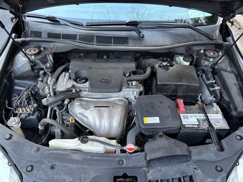 Used 2016 Toyota Camry LE w/ Protection Package (Q2) image 13