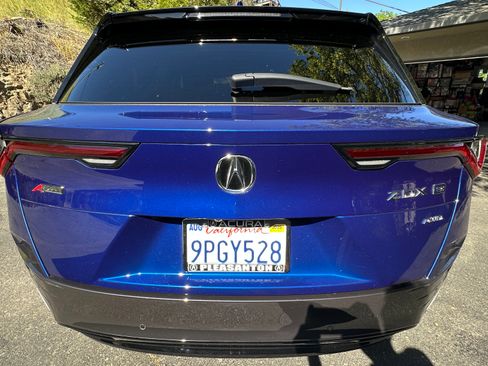 Used 2024 Acura ZDX A-Spec image 5