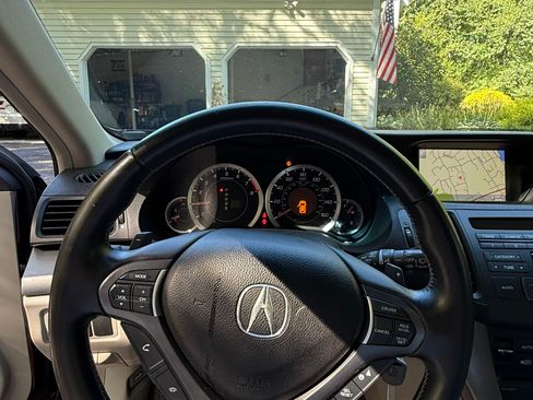 Used 2012 Acura TSX Sport Wagon image 10