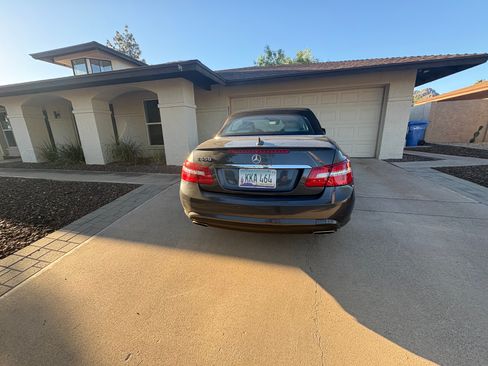 Used 2011 Mercedes-Benz E 550 Cabriolet image 13