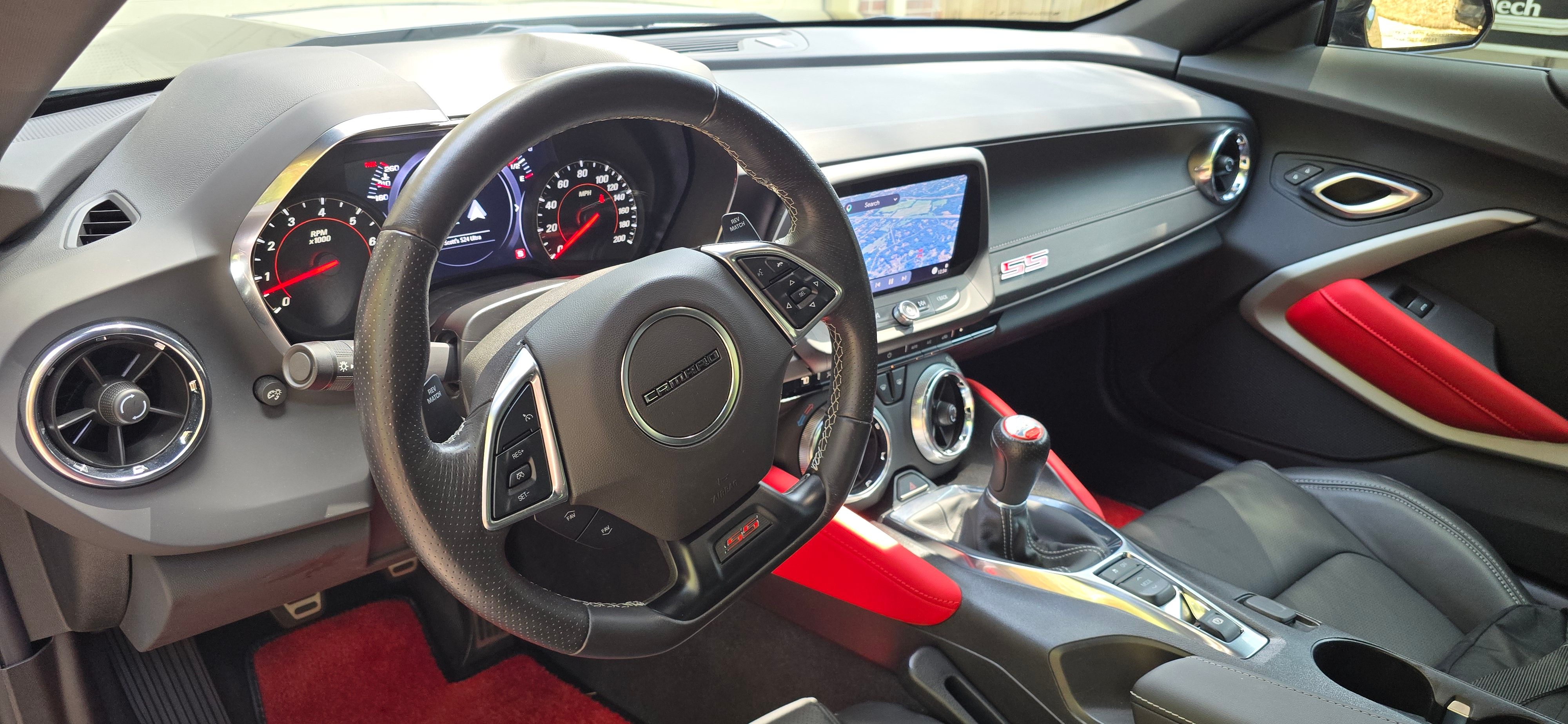 Used 2023 Chevrolet Camaro SS RWD image 11