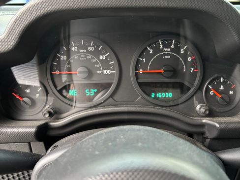 Used 2007 Jeep Wrangler Unlimited X image 11