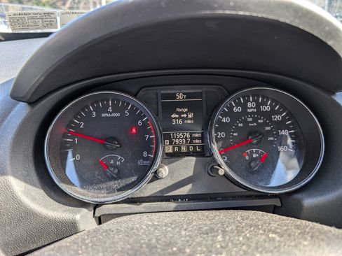 Used 2015 Nissan Rogue S w/ Convenience Package image 14