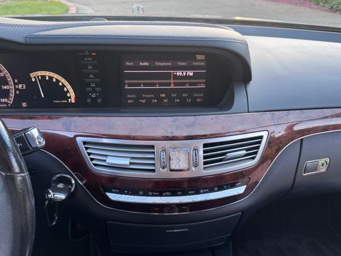 Used 2008 Mercedes-Benz S 550 image 9