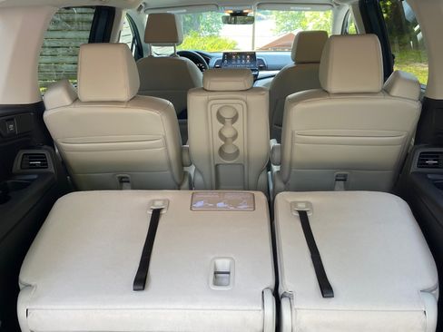 Used 2026 Honda Odyssey EX-L image 16